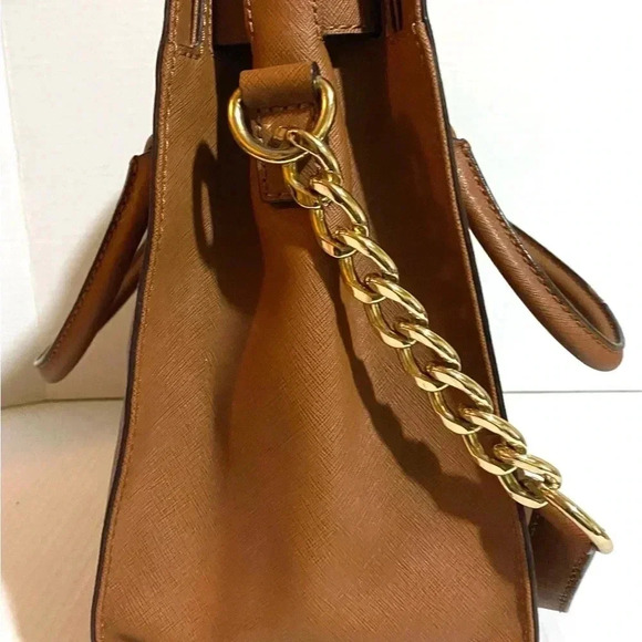 Michael kors brown saffiano leather satchel handbag - Picture 3 of 12